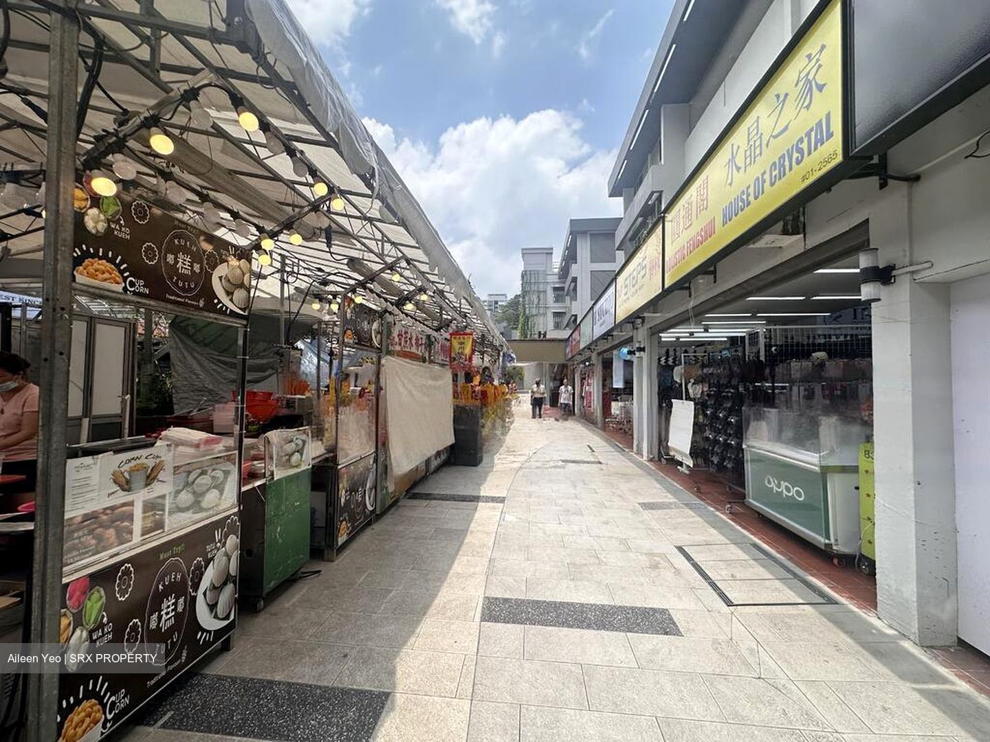 705 ANG MO KIO AVENUE 8 (D20), Shop House #454390591